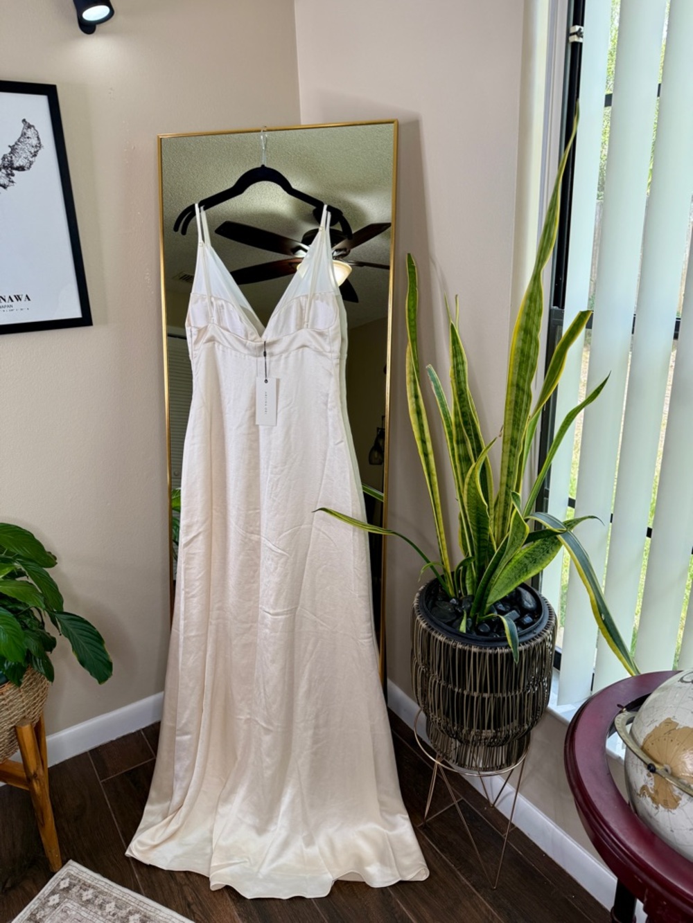 Arcina Ori Aurora Gown Ivory NWT - Picture 11 of 12
